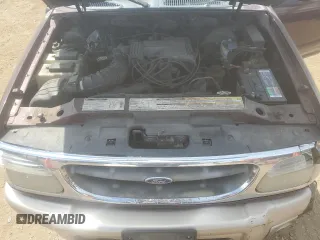 2000 Ford Explorer Eddie Bauer с VIN 1FMDU84P3YZA71207, выставлен на аукционе Copart как лот 58270915 с пробегом 188 096 миль миль и Списание • Salvage title. История ставок и продаж доступна на DreamBid. Изображение 12.