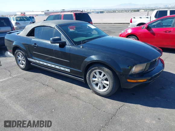 2008 Ford Mustang Deluxe with VIN 1ZVHT84N685144789, listed as a IAAI auction lot 41659256 with 176,332 mi miles and . Bid and sale history available at carsss.com. Image 1.