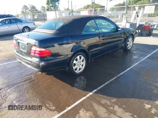 2003 Mercedes-Benz CLK 320 with VIN WDBLK65G63T131225, listed as a IAAI auction lot 42060339 with 162,918 mi miles and . Bid and sale history available at DreamBid. Image 4.