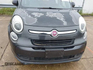 2014 FIAT 500L Pop z VIN ZFBCFAAH8EZ000209, wystawiony jako IAAI lot #42441433 z przebiegiem 153 795 mil mil oraz . Historia ofert i sprzedaży dostępna na DreamBid. Obrazek 6.