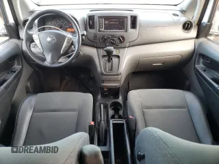 2021 Nissan NV200 SV z VIN 3N6CM0KN0MK691262, wystawiony jako Copart lot #83807244 z przebiegiem Nie podano mil oraz Szkoda całkowita • Salvage title. Historia ofert i sprzedaży dostępna na DreamBid. Obrazek 8.