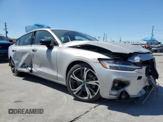 2024 Volvo S60 Plus Dark Theme с VIN 7JRL12TL8RG312505, выставлен на аукционе Copart как лот 56208855 с пробегом 9 755 миль миль и Списание • Salvage title. История ставок и продаж доступна на DreamBid. Изображение 4.