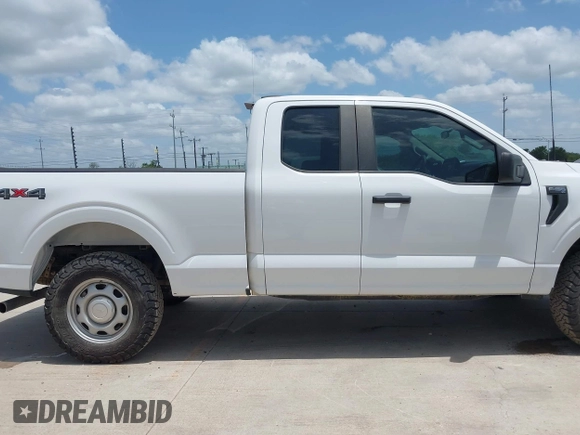 2021 Ford F-150 XL with VIN 1FTEX1EP7MKF05489, listed as a IAAI auction lot 42524599 with 82,824 mi miles and . Bid and sale history available at DreamBid. Image 13.