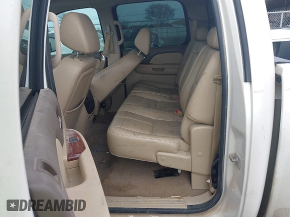 2009 Chevrolet Silverado 1500 with VIN 3GCEC33J79G169282, listed as a IAAI auction lot 41387505 with 243,182 mi miles and . Bid and sale history available at DreamBid. Image 8.