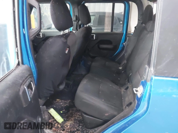 2021 Jeep Gladiator Willys with VIN 1C6HJTAG9ML535479, listed as a IAAI auction lot 41212241 with 81,044 mi miles and . Bid and sale history available at DreamBid. Image 8.