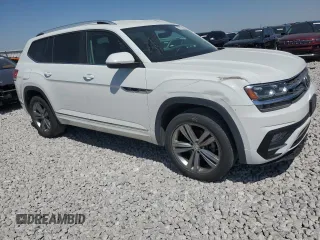 2018 Volkswagen Atlas SE with VIN 1V2FR2CA0JC575617, listed as a Copart auction lot 72691074 with 86,505 mi miles and Salvage title. Bid and sale history available at DreamBid. Image 4.