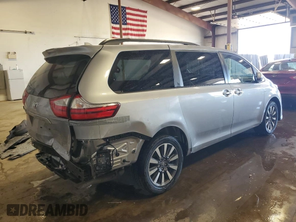 2018 Toyota Sienna XLE z VIN 5TDDZ3DC1JS190712, wystawiony jako Copart lot #62282255 z przebiegiem 63 438 mil mil oraz Szkoda całkowita • Salvage title. Historia ofert i sprzedaży dostępna na DreamBid. Obrazek 3.