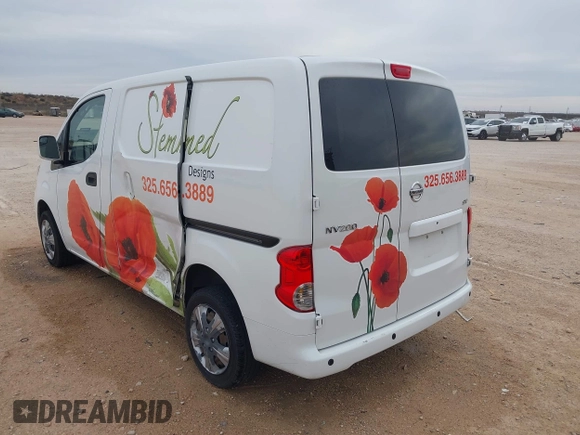 2015 Nissan NV200 SV with VIN 3N6CM0KN4FK715632, listed as a IAAI auction lot 41794500 with 156,495 mi miles. Bid and sale history available at carsss.com. Image 3.