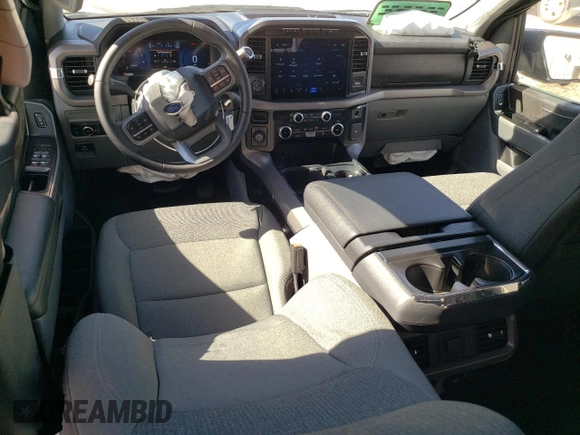 2024 Ford F-150 XLT with VIN 1FTFW3LD7RFA02721, listed as a Copart auction lot 44054055 with 18,925 mi miles and Clean Title. Bid and sale history available at carsss.com. Image 8.