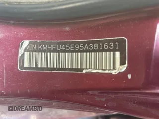 2005 Hyundai XG z VIN KMHFU45E95A381631, wystawiony jako Copart lot #57705005 z przebiegiem 202 730 mil mil oraz Tytuł czysty. Historia ofert i sprzedaży dostępna na DreamBid. Obrazek 10.