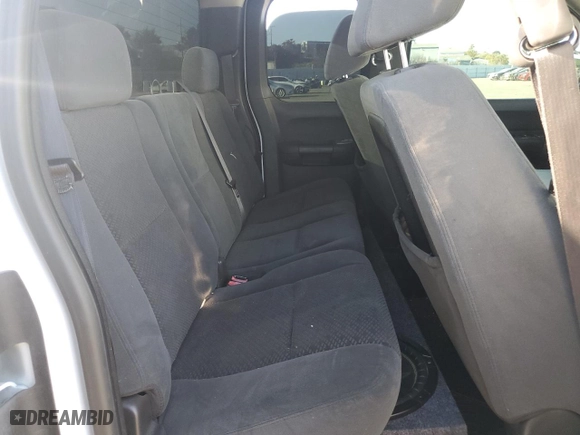 2007 Chevrolet Silverado 1500 LT w/1LT with VIN 1GCEC19J37Z524196, listed as a Copart auction lot 88102675 with 148,582 mi miles and Salvage Title. Bid and sale history available at carsss.com. Image 10.
