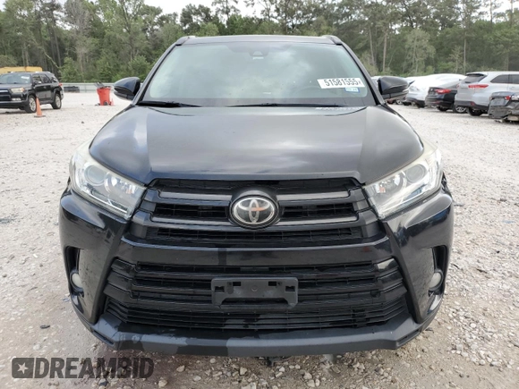 2017 Toyota Highlander XLE with VIN 5TDKZRFH5HS198499, listed as a Copart auction lot 51581555 with 109,239 mi miles and Clean title. Bid and sale history available at DreamBid. Image 5.