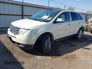 2007 Lincoln MKX with VIN 2LMDU68C77BJ11662, listed as a IAAI auction lot 41878466 with 142,723 mi miles. Bid and sale history available at carsss.com. Image 17.