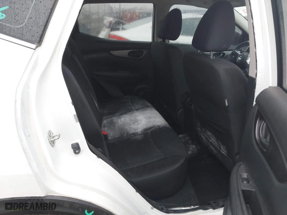 2018 Nissan Rogue Sport S with VIN JN1BJ1CP3JW189846, listed as a IAAI auction lot 41535377 with 69,683 mi miles. Bid and sale history available at carsss.com. Image 8.