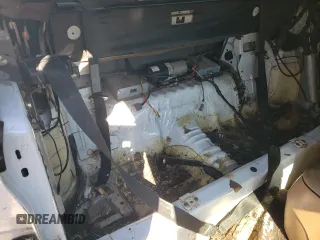 1995 Ford Mustang z VIN 1FALP45T0SF152059, wystawiony jako Copart lot #41786005 z przebiegiem 133 906 mil mil oraz Szkoda całkowita • Salvage title. Historia ofert i sprzedaży dostępna na DreamBid. Obrazek 10.