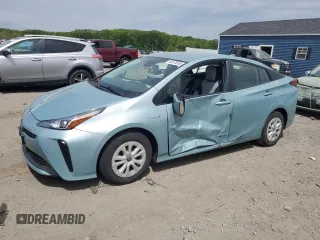 2019 Toyota Prius L Eco z VIN JTDKARFU4K3101256, wystawiony jako Copart lot #56573055 z przebiegiem 46 830 mil mil oraz Szkoda całkowita • Salvage title. Historia ofert i sprzedaży dostępna na DreamBid. Obrazek 1.