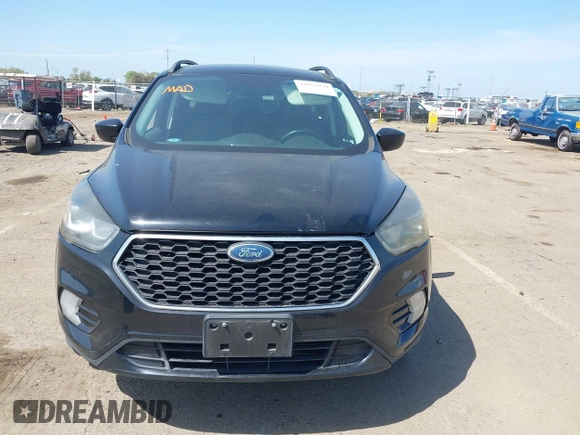 2017 Ford Escape SE with VIN 1FMCU0G9XHUE37185, listed as a IAAI auction lot 42053979 with 72,904 mi miles. Bid and sale history available at carsss.com. Image 12.