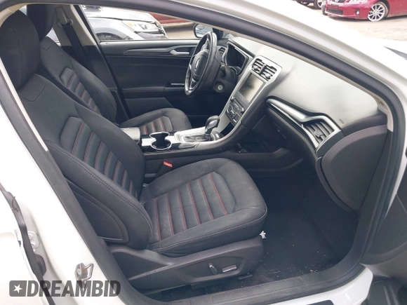2016 Ford Fusion SE z VIN 3FA6P0H76GR142179, wystawiony jako IAAI lot #42181060 z przebiegiem 73 837 mil mil oraz . Historia ofert i sprzedaży dostępna na DreamBid. Obrazek 5.