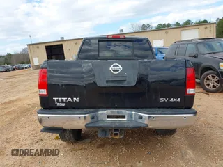 2012 Nissan Titan S with VIN 1N6AA0EC1CN322929, listed as a IAAI auction lot 41792414 with 124,182 mi miles. Bid and sale history available at carsss.com. Image 16.