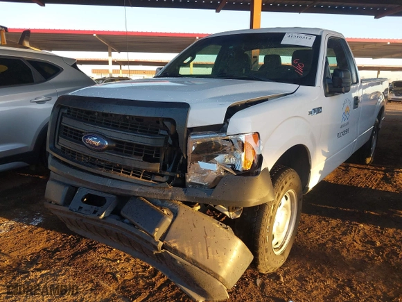 2014 Ford F-150 XL with VIN 1FTMF1CM4EKE98669, listed as a IAAI auction lot 41310314 with 133,239 mi miles. Bid and sale history available at carsss.com. Image 6.