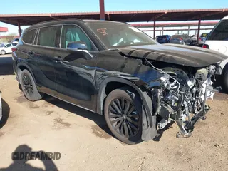 2023 Toyota Highlander L with VIN 5TDKDRAH5PS520675, listed as a IAAI auction lot 41344132 with 15,397 mi miles and . Bid and sale history available at DreamBid. Image 1.