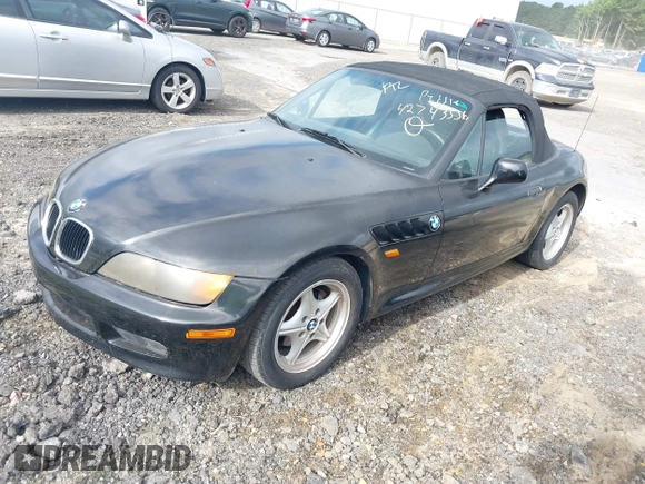 1996 BMW 3 Series Z3 1.9 z VIN 4USCH7328TLB71395, wystawiony jako IAAI lot #42743556 z przebiegiem 158 986 mil mil oraz . Historia ofert i sprzedaży dostępna na DreamBid. Obrazek 2.