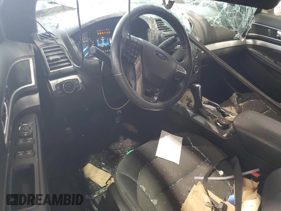 2017 Ford Explorer XLT with VIN 1FM5K8DHXHGC02258, listed as a Copart auction lot 55063895 with 111,488 mi miles and Salvage title. Bid and sale history available at DreamBid. Image 8.