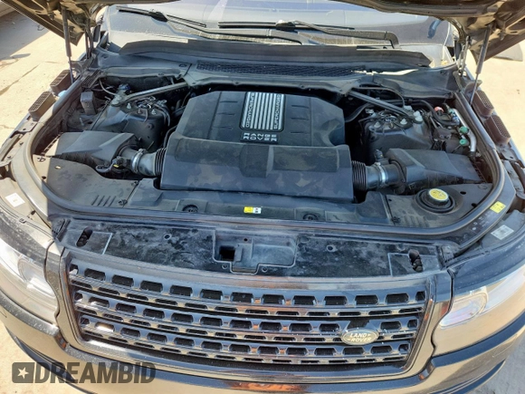 2014 Land Rover Range Rover HSE with VIN SALGS2WF1EA182740, listed as a Copart auction lot 61433785 with 153,874 mi miles and Salvage title. Bid and sale history available at DreamBid. Image 12.