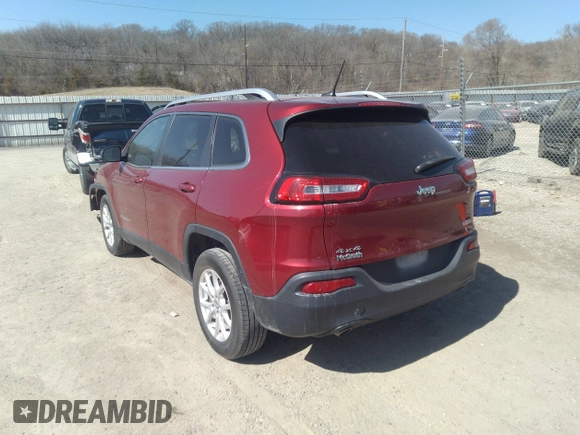 2014 Jeep Cherokee Latitude with VIN 1C4PJMCS7EW229179, listed as a IAAI auction lot 41793922 with 137,042 mi miles. Bid and sale history available at carsss.com. Image 3.