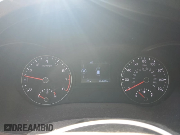 2017 Kia Optima EX with VIN 5XXGU4L37HG152139, listed as a Copart auction lot 62371045 with 114,785 mi miles and Clean title. Bid and sale history available at DreamBid. Image 9.