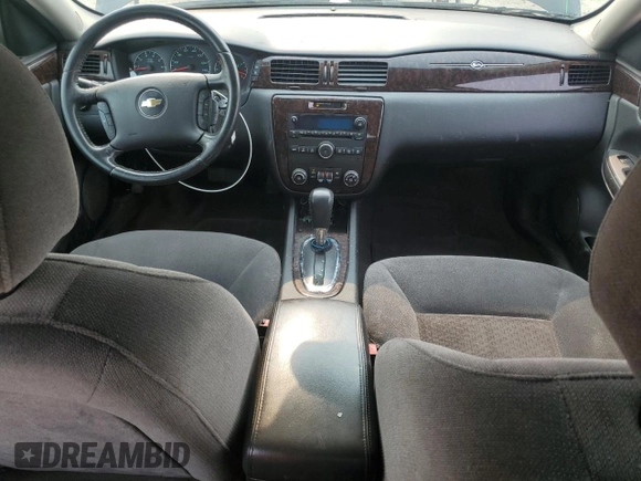 2014 Chevrolet Impala LT with VIN 2G1WB5E39E1125796, listed as a Copart auction lot 58915085 with 131,832 mi miles and Salvage title. Bid and sale history available at DreamBid. Image 8.