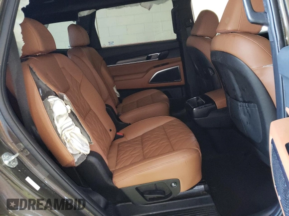 2024 Kia Telluride SX X-Pro z VIN 5XYP5DGC3RG498967, wystawiony jako Copart lot #45762725 z przebiegiem Nie podano mil oraz Czysty tytuł • Clean title. Historia ofert i sprzedaży dostępna na DreamBid. Obrazek 11.