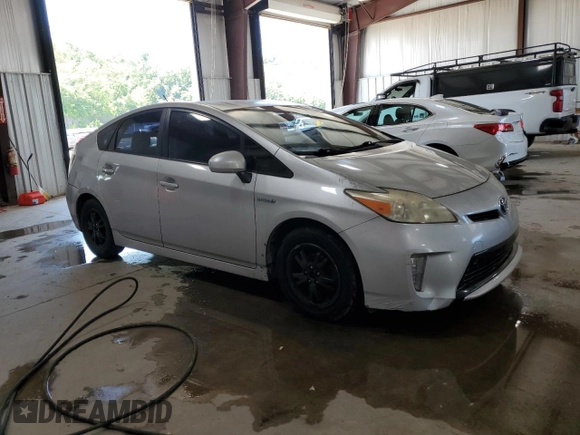 2013 Toyota Prius One with VIN JTDKN3DU5D5598569, listed as a Copart auction lot 65747365 with 218,518 mi miles and Clean title. Bid and sale history available at DreamBid. Image 4.