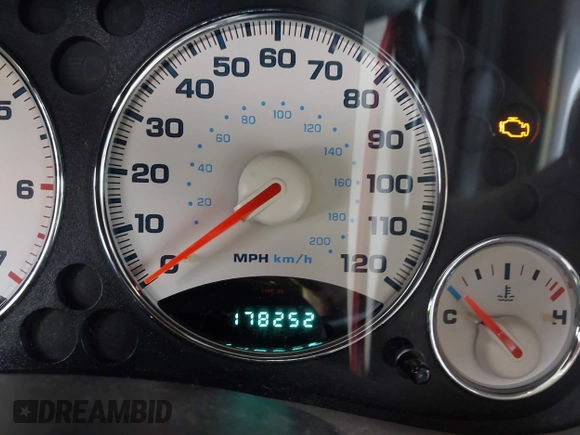 2002 Jeep Liberty Limited with VIN 1J4GK58K42W135973, listed as a IAAI auction lot 41919804 with 178,252 mi miles and . Bid and sale history available at DreamBid. Image 7.