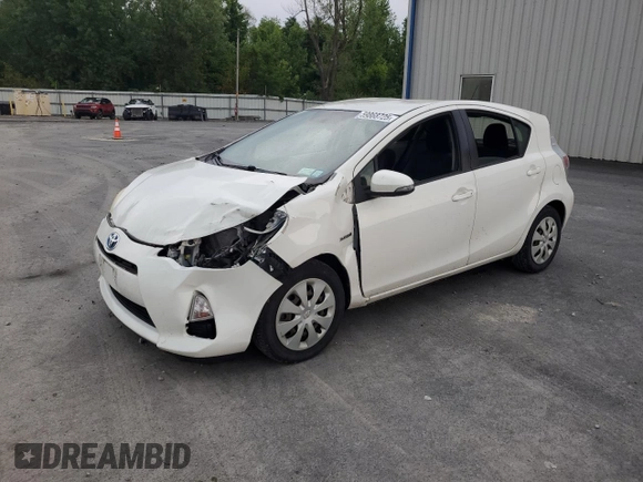 2012 Toyota Prius One z VIN JTDKDTB3XC1509615, wystawiony jako Copart lot #59868725 z przebiegiem Nie podano mil oraz Szkoda całkowita • Salvage title. Historia ofert i sprzedaży dostępna na DreamBid. Obrazek 1.