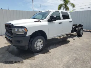 2023 Ram 2500 Tradesman z VIN 3C6UR5HJ2PG559547, wystawiony jako Copart lot #63484545 z przebiegiem 20 mil mil oraz Szkoda całkowita • Salvage title. Historia ofert i sprzedaży dostępna na DreamBid. Obrazek 1.