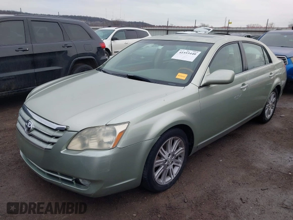 2006 Toyota Avalon XL with VIN 4T1BK36B06U163323, listed as a IAAI auction lot 41553440 with 161,342 mi miles and . Bid and sale history available at DreamBid. Image 2.