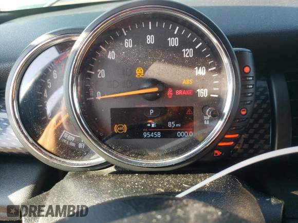 2016 MINI Hardtop 4 Door S z VIN WMWXU3C51G2D31535, wystawiony jako Copart lot #42832355 z przebiegiem 95 458 mil mil oraz Szkoda całkowita • Salvage title. Historia ofert i sprzedaży dostępna na DreamBid. Obrazek 9.