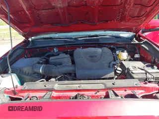 2022 Toyota Tacoma SR with VIN 3TMCZ5AN7NM470900, listed as a IAAI auction lot 42060911 with 38,869 mi miles and . Bid and sale history available at DreamBid. Image 10.