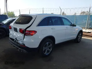 2022 Mercedes-Benz GLC 300 с VIN W1N0G8DB5NV390201, выставлен на аукционе IAAI как лот 42131813 с пробегом 32 377 миль миль и . История ставок и продаж доступна на DreamBid. Изображение 4.