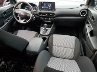 2022 Hyundai Kona SE with VIN KM8K22ABXNU786951, listed as a Copart auction lot 44271355 with 41,365 mi miles and Salvage Title. Bid and sale history available at carsss.com. Image 8.