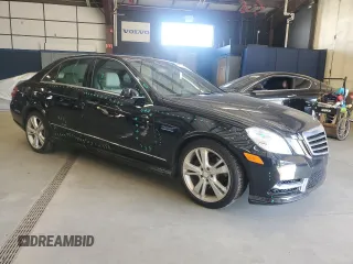 2013 Mercedes-Benz E 350 Luxury with VIN WDDHF8JB1DA726844, listed as a Copart auction lot 62275225 with 86,367 mi miles and Salvage title. Bid and sale history available at DreamBid. Image 4.