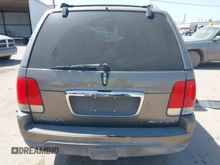 2004 Lincoln Aviator Luxury z VIN 5LMEU68H74ZJ01196, wystawiony jako IAAI lot #41853470 z przebiegiem 102 112 mil mil oraz . Historia ofert i sprzedaży dostępna na DreamBid. Obrazek 16.