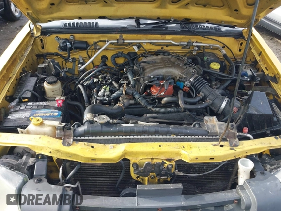 2002 Nissan Frontier XE with VIN 1N6ED29X52C323285, listed as a IAAI auction lot 41661597 with 329,808 mi miles and . Bid and sale history available at DreamBid. Image 10.