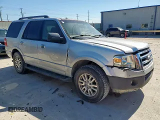2012 Ford Expedition XLT z VIN 1FMJU1H5XCEF12740, wystawiony jako Copart lot #56741365 z przebiegiem 174 650 mil mil oraz Czysty tytuł • Clean title. Historia ofert i sprzedaży dostępna na DreamBid. Obrazek 4.