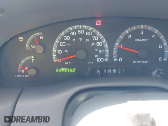 2000 Ford Expedition Eddie Bauer with VIN 1FMPU18L5YLA81378, listed as a IAAI auction lot 42366640 with 222,898 mi miles and . Bid and sale history available at DreamBid. Image 7.