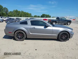 2006 Ford Mustang GT Deluxe with VIN 1ZVFT82H265198298, listed as a IAAI auction lot 42845581 with 198,600 mi miles and . Bid and sale history available at DreamBid. Image 13.