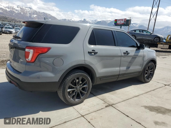 2016 Ford Police Interceptor Utility z VIN 1FM5K8AT0GGB12978, wystawiony jako Copart lot #50815895 z przebiegiem 94 243 mil mil oraz Szkoda całkowita • Salvage title. Historia ofert i sprzedaży dostępna na DreamBid. Obrazek 3.