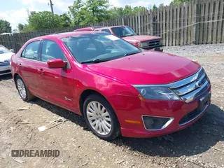 2011 Ford Fusion Hybrid z VIN 3FADP0L34BR316397, wystawiony jako IAAI lot #42385663 z przebiegiem 120 121 mil mil oraz . Historia ofert i sprzedaży dostępna na DreamBid. Obrazek 1.