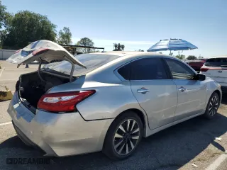 2018 Nissan Altima 2.5 S with VIN 1N4AL3AP2JC128917, listed as a Copart auction lot 50574525 with 48,860 mi miles and Clean Title. Bid and sale history available at carsss.com. Image 3.